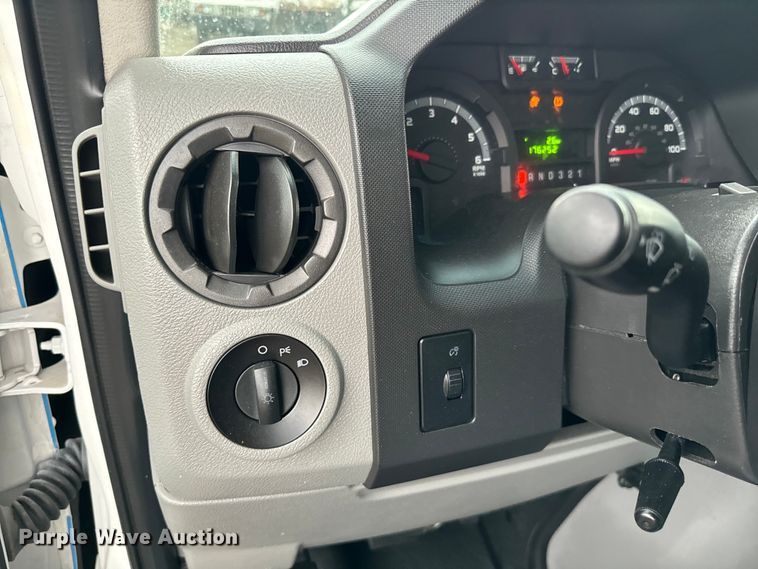 image for item EG1320 2014 Ford E350 Super Duty van