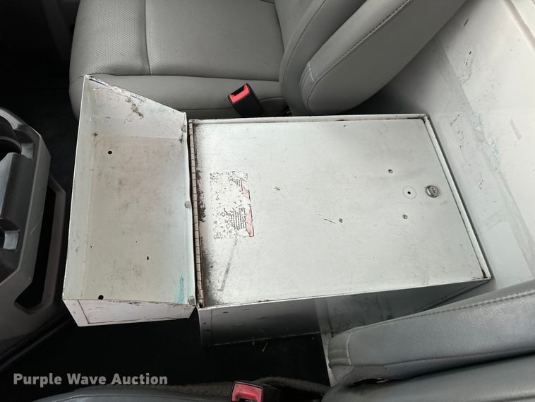 image for item EG1320 2014 Ford E350 Super Duty van