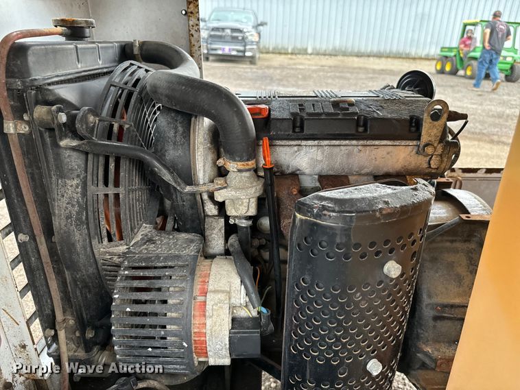 image for item EG1324 Multiquip Nighthawk LT12 light plant