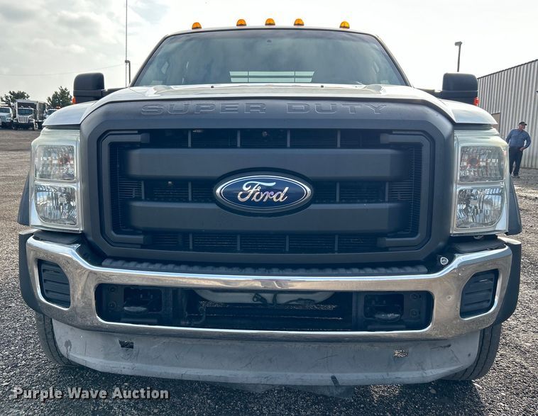 image for item EG1328 2011 Ford F550 Crew Cab flatbed truck