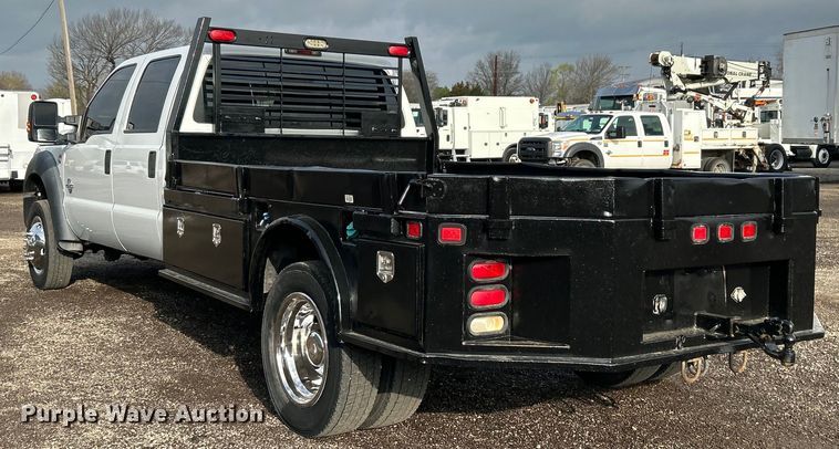 image for item EG1328 2011 Ford F550 Crew Cab flatbed truck