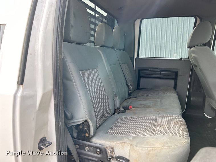 image for item EG1328 2011 Ford F550 Crew Cab flatbed truck