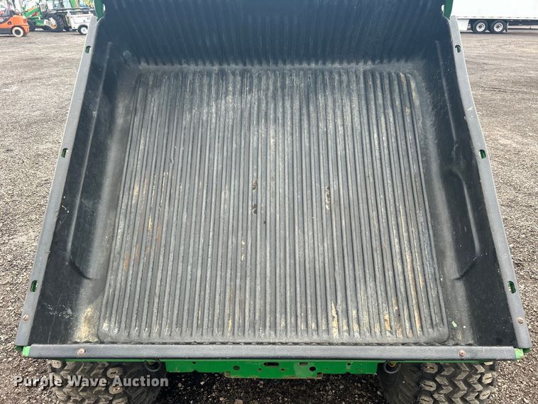 image for item EG1341 1996 John Deere Gator 6X4 utility vehicle