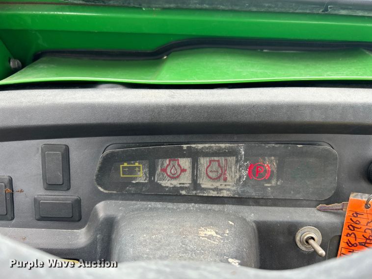 image for item EG1341 1996 John Deere Gator 6X4 utility vehicle