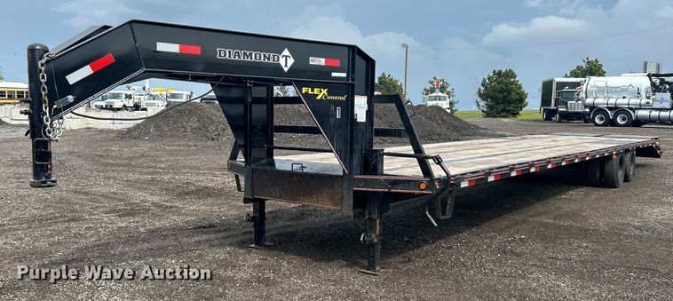 image for item EG1342 2023 Diamond T Trailer Mfg. Co 1024DTF equipment trailer