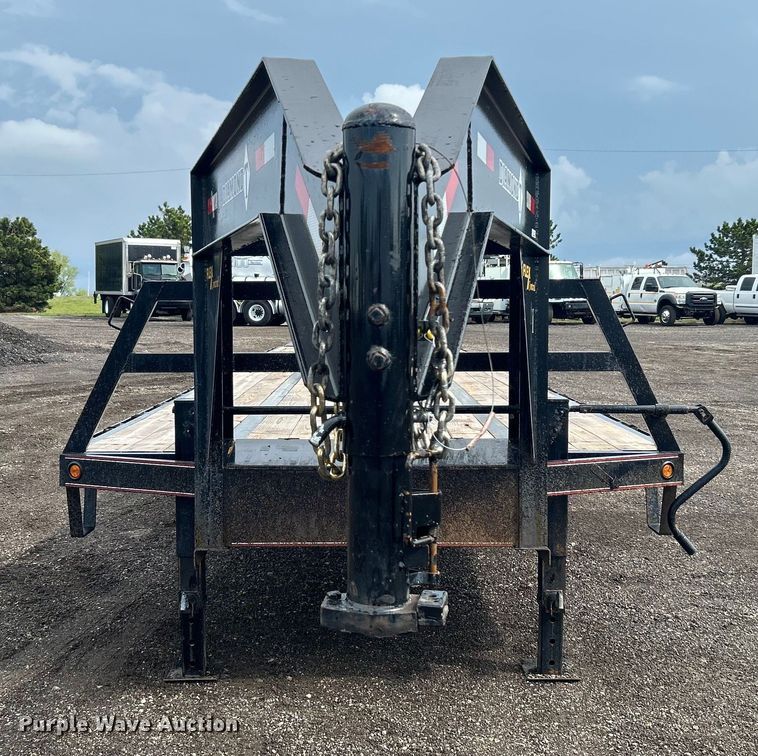 image for item EG1342 2023 Diamond T Trailer Mfg. Co 1024DTF equipment trailer