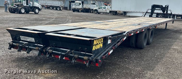 image for item EG1342 2023 Diamond T Trailer Mfg. Co 1024DTF equipment trailer