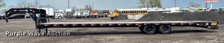 image for item EG1342 2023 Diamond T Trailer Mfg. Co 1024DTF equipment trailer