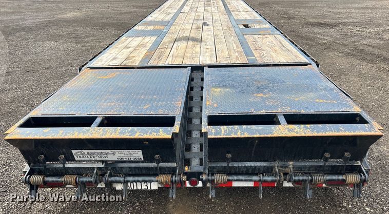 image for item EG1342 2023 Diamond T Trailer Mfg. Co 1024DTF equipment trailer