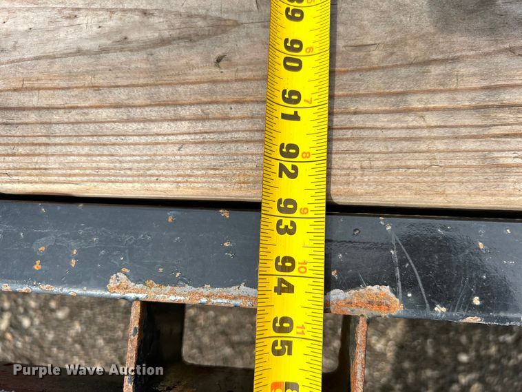 image for item EG1342 2023 Diamond T Trailer Mfg. Co 1024DTF equipment trailer