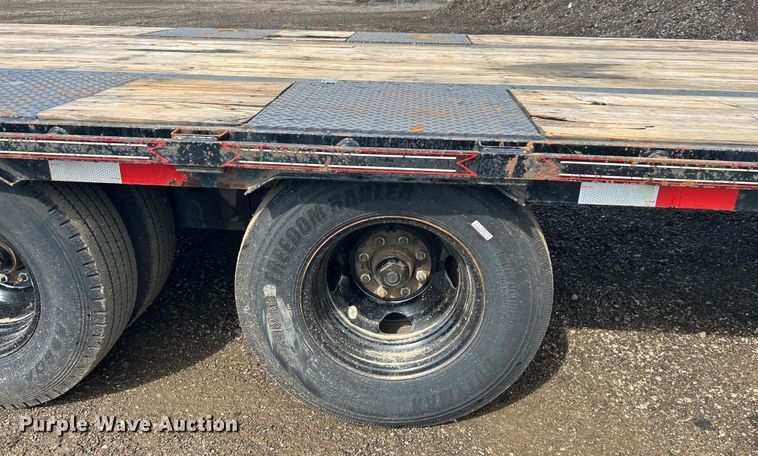 image for item EG1342 2023 Diamond T Trailer Mfg. Co 1024DTF equipment trailer