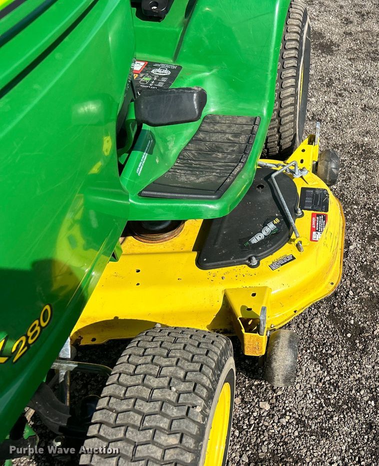 image for item EG1346 John Deere LX280 lawn mower