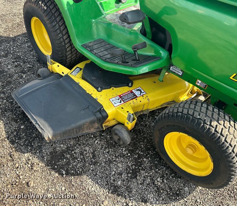 image for item EG1346 John Deere LX280 lawn mower