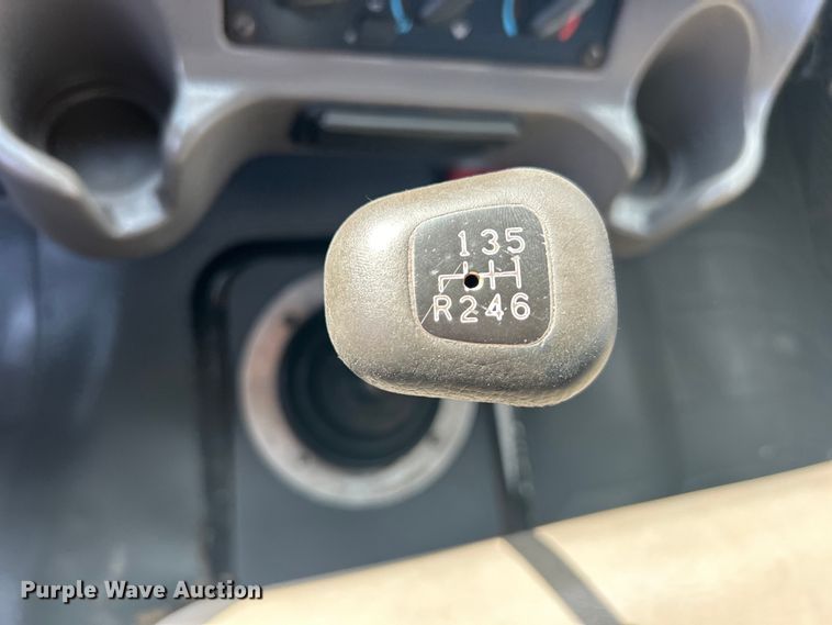 image for item EG1348 2005 Freightliner  Business Class M2 flatbed truck