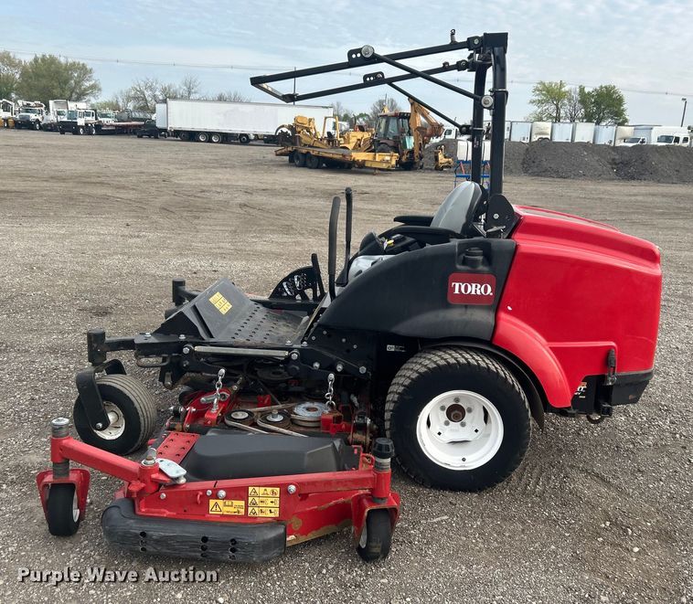 image for item EG1351 2016 Toro Groundmaster 7210 ZTR lawn mower