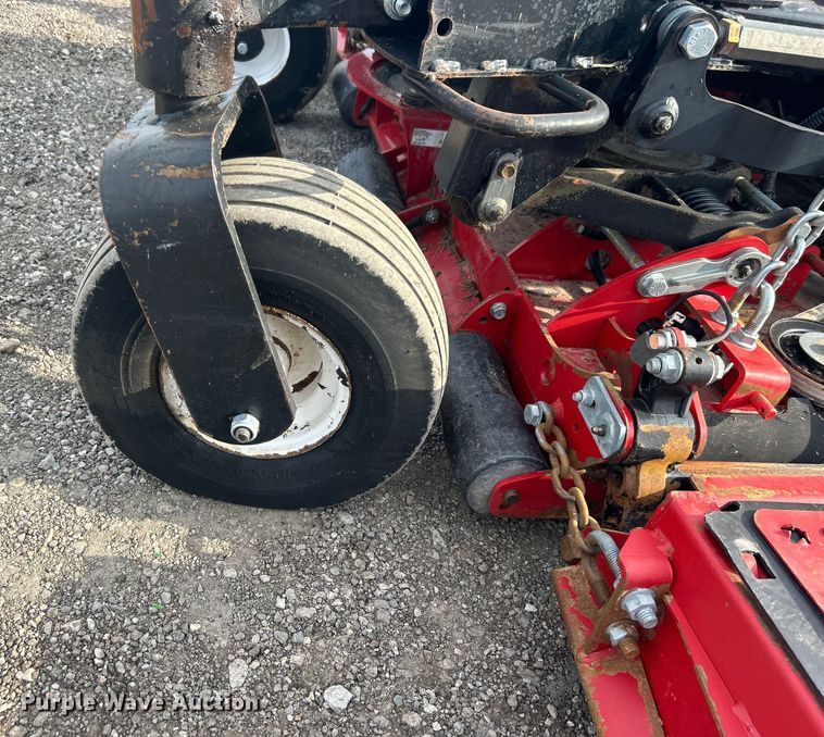 image for item EG1351 2016 Toro Groundmaster 7210 ZTR lawn mower