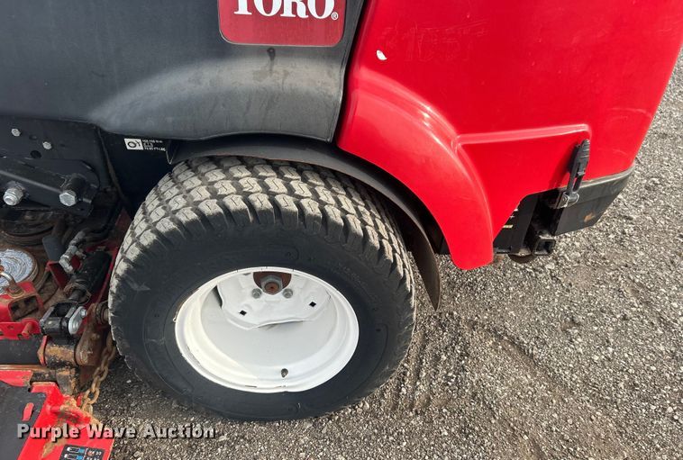 image for item EG1351 2016 Toro Groundmaster 7210 ZTR lawn mower