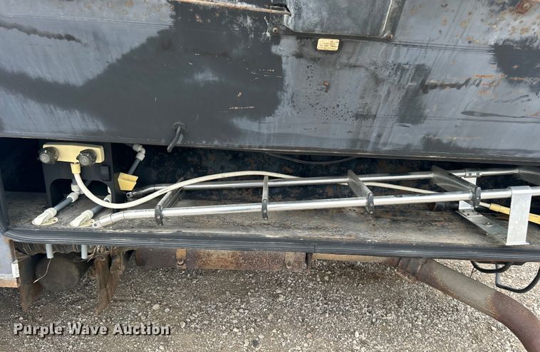 image for item EG1364 1994 Winnebago Vectra RV