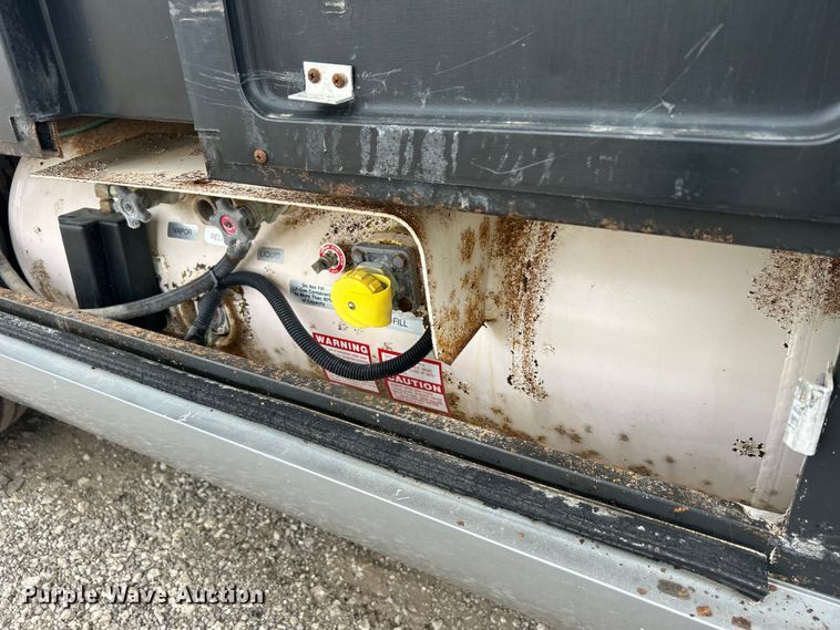 image for item EG1364 1994 Winnebago Vectra RV