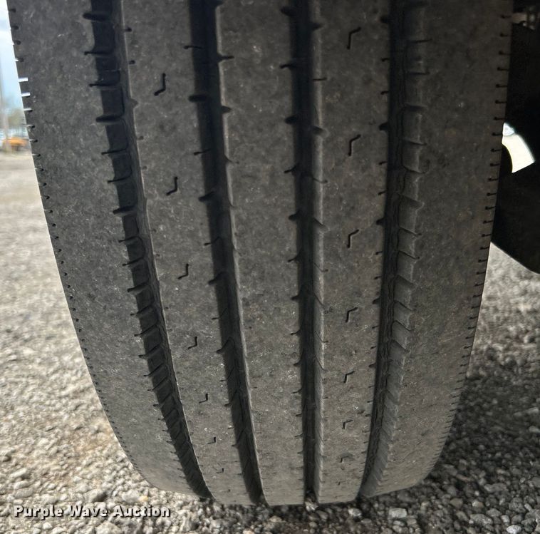 image for item EG1364 1994 Winnebago Vectra RV