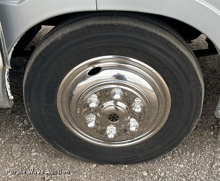 image for item EG1364 1994 Winnebago Vectra RV