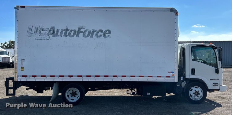 image for item EG1372 2016 Isuzu NPR box truck