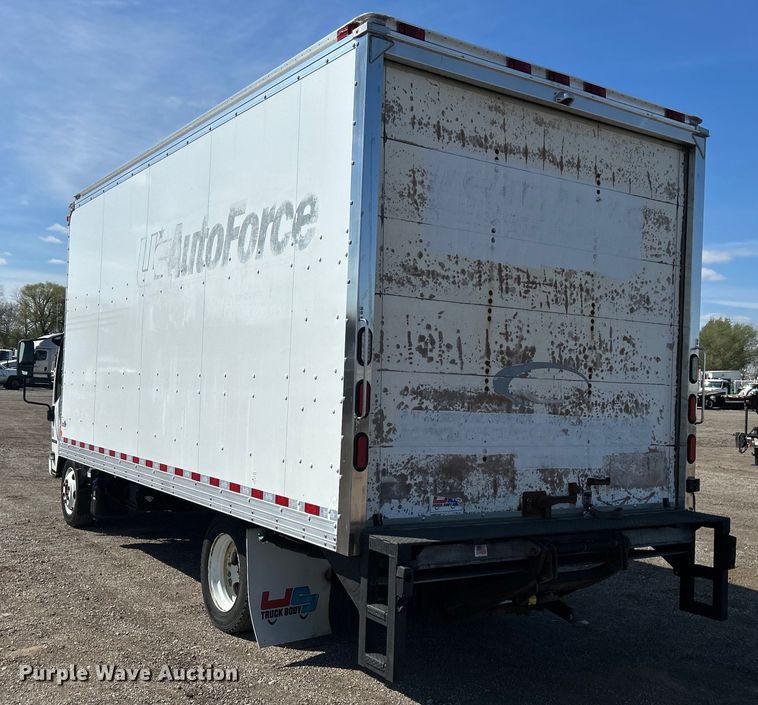 image for item EG1372 2016 Isuzu NPR box truck