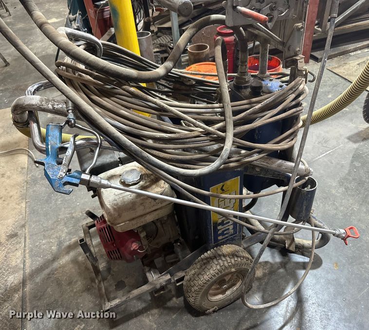 image for item EH5342 Graco GH833 gas hydraulic sprayer