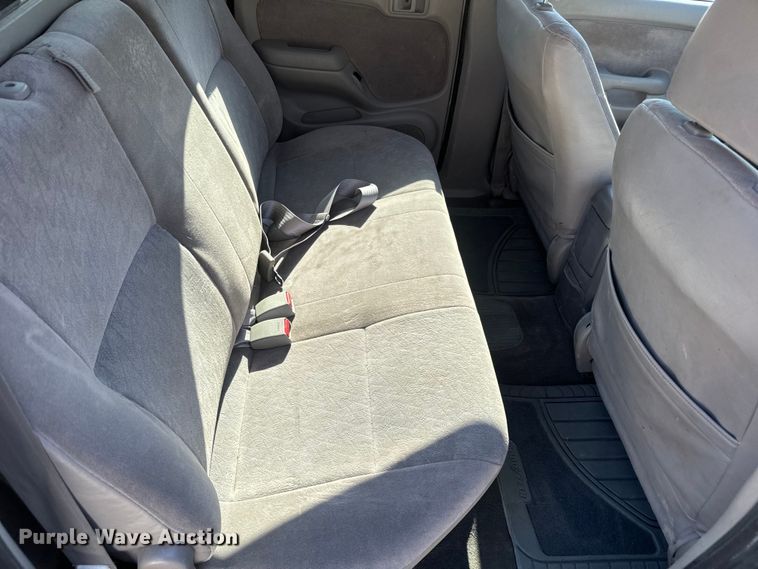 image for item EH5344 2001 Toyota Tacoma Double Cab pickup truck