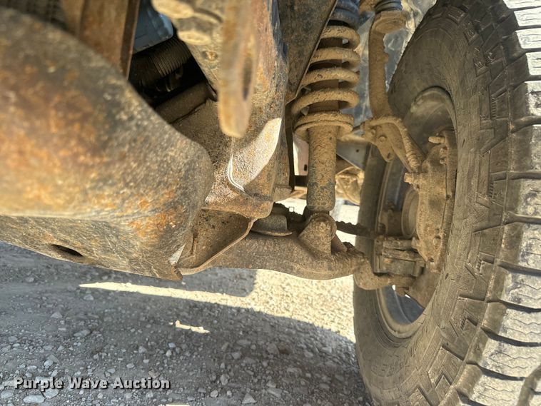 image for item EH5344 2001 Toyota Tacoma Double Cab pickup truck