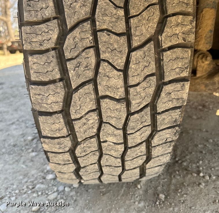 image for item EH5344 2001 Toyota Tacoma Double Cab pickup truck