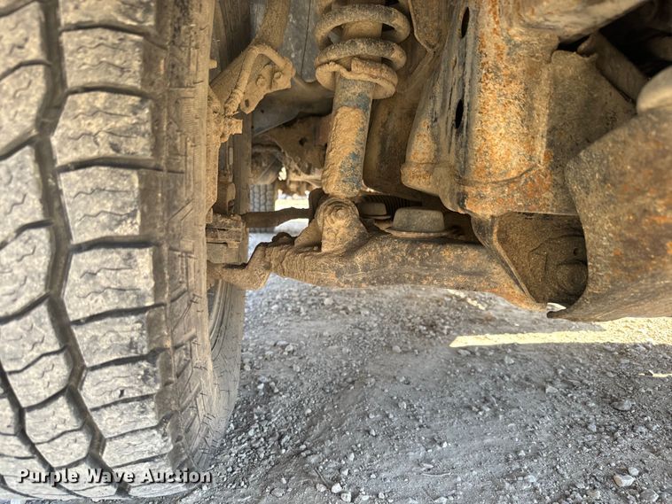 image for item EH5344 2001 Toyota Tacoma Double Cab pickup truck