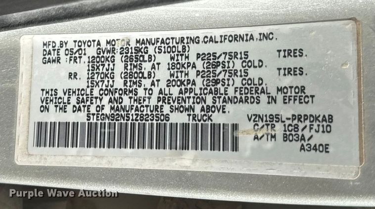 image for item EH5344 2001 Toyota Tacoma Double Cab pickup truck