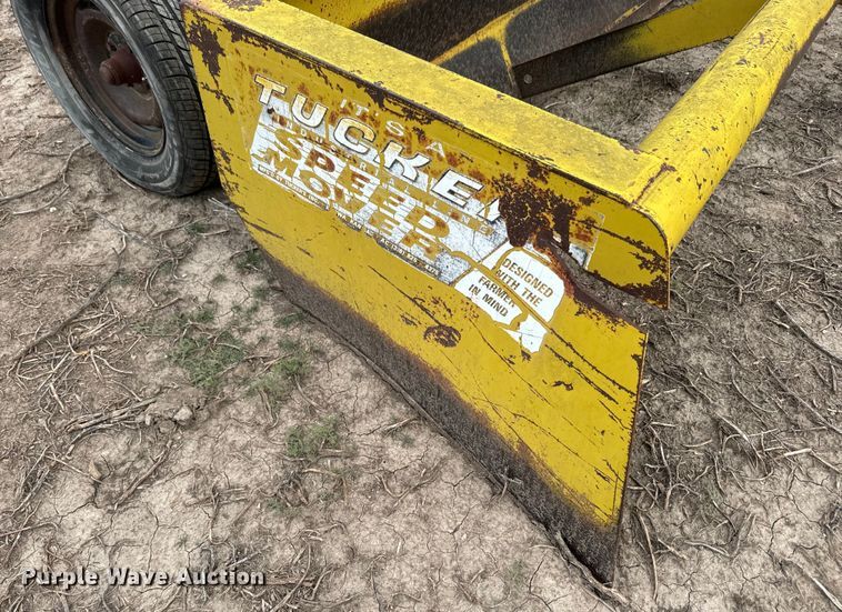 image for item EH5359 Tucker Speed Mover box blade