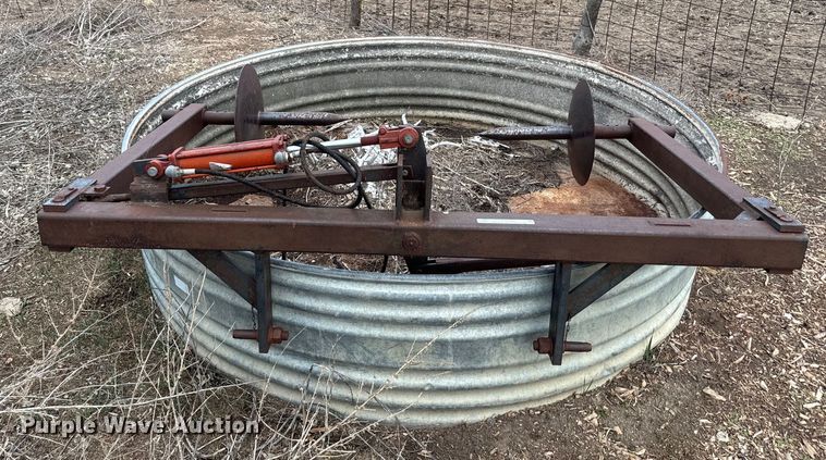 image for item EH5361 Bale moving equipment