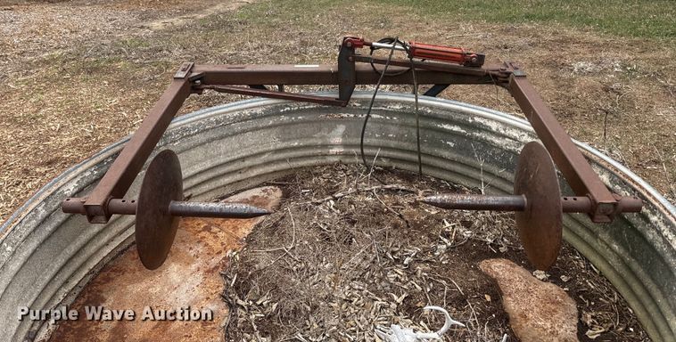 image for item EH5361 Bale moving equipment