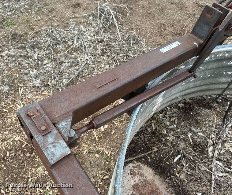 image for item EH5361 Bale moving equipment