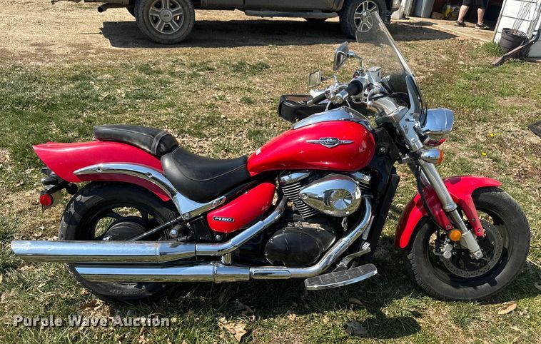 image for item EH5363 2005 Suzuki M50BK5 Boulevard motorcycle