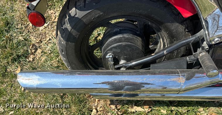 image for item EH5363 2005 Suzuki M50BK5 Boulevard motorcycle