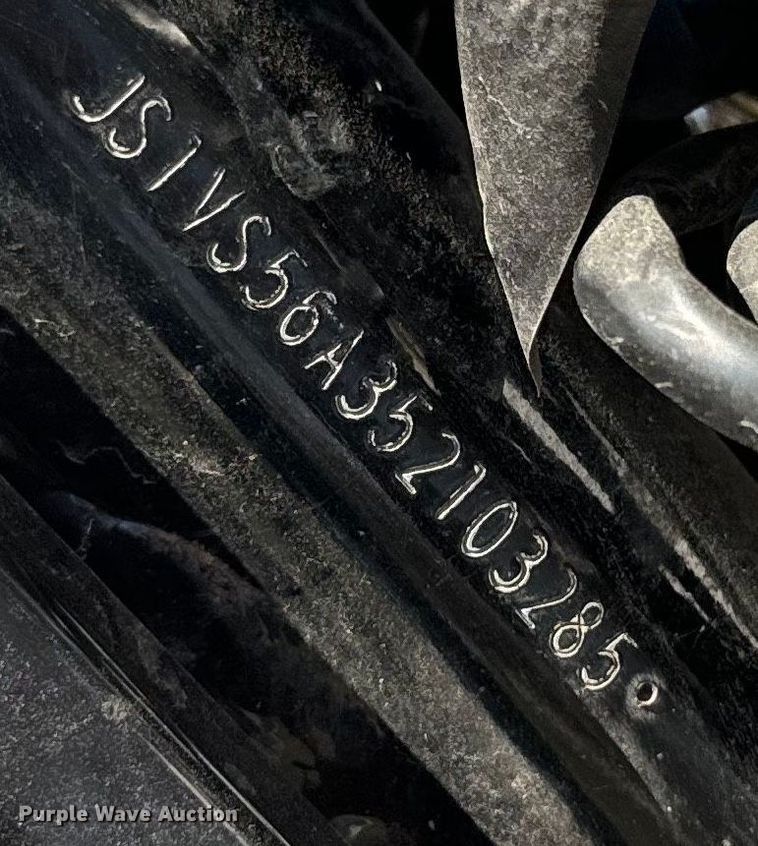 image for item EH5363 2005 Suzuki M50BK5 Boulevard motorcycle