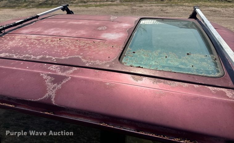 image for item EH5364 1994 Land Rover Range Rover County SUV