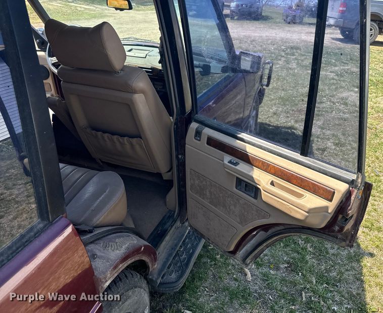 image for item EH5364 1994 Land Rover Range Rover County SUV