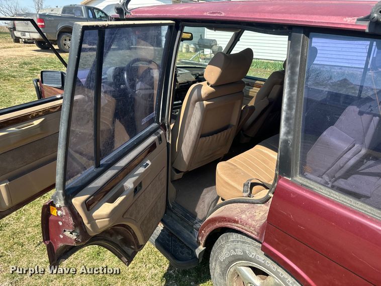 image for item EH5364 1994 Land Rover Range Rover County SUV