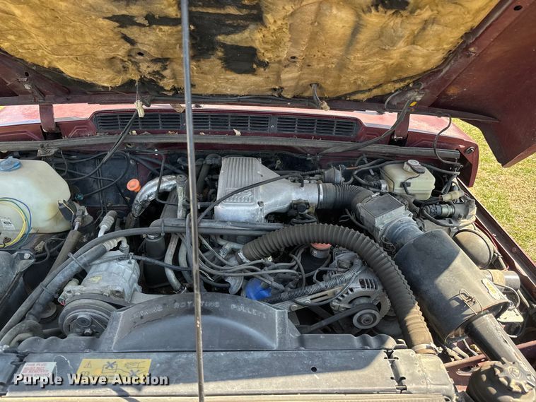 image for item EH5364 1994 Land Rover Range Rover County SUV