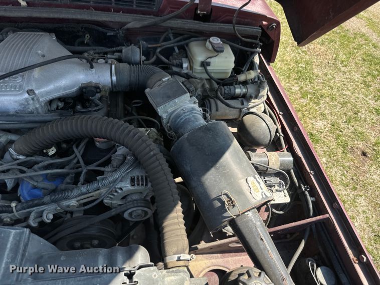 image for item EH5364 1994 Land Rover Range Rover County SUV