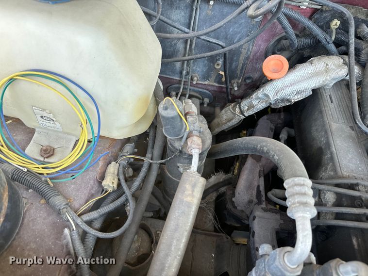 image for item EH5364 1994 Land Rover Range Rover County SUV