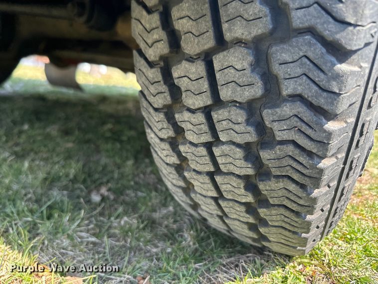 image for item EH5364 1994 Land Rover Range Rover County SUV