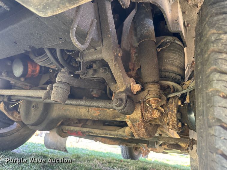 image for item EH5364 1994 Land Rover Range Rover County SUV