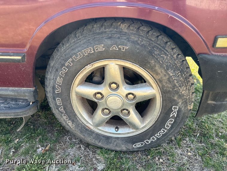 image for item EH5364 1994 Land Rover Range Rover County SUV