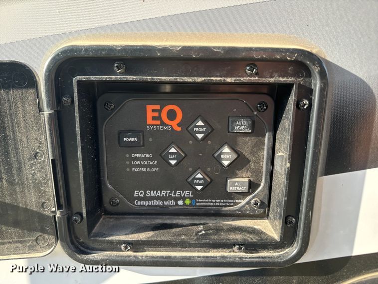 image for item EH5366 2023 Keystone  Avalanche  camper